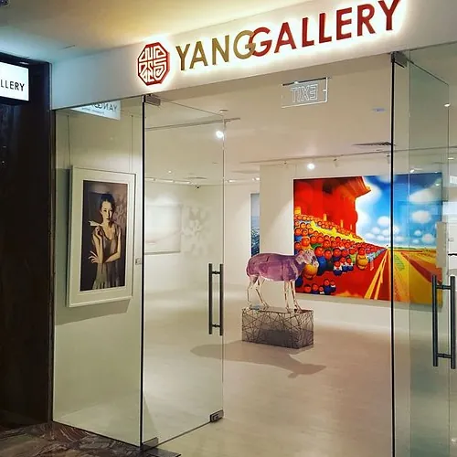 Yang Gallery 
South Asian art 
102 artists